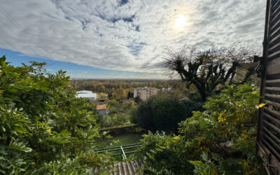 Maison familiale avec jardin et terrasse – A 10 kms de Lyon
